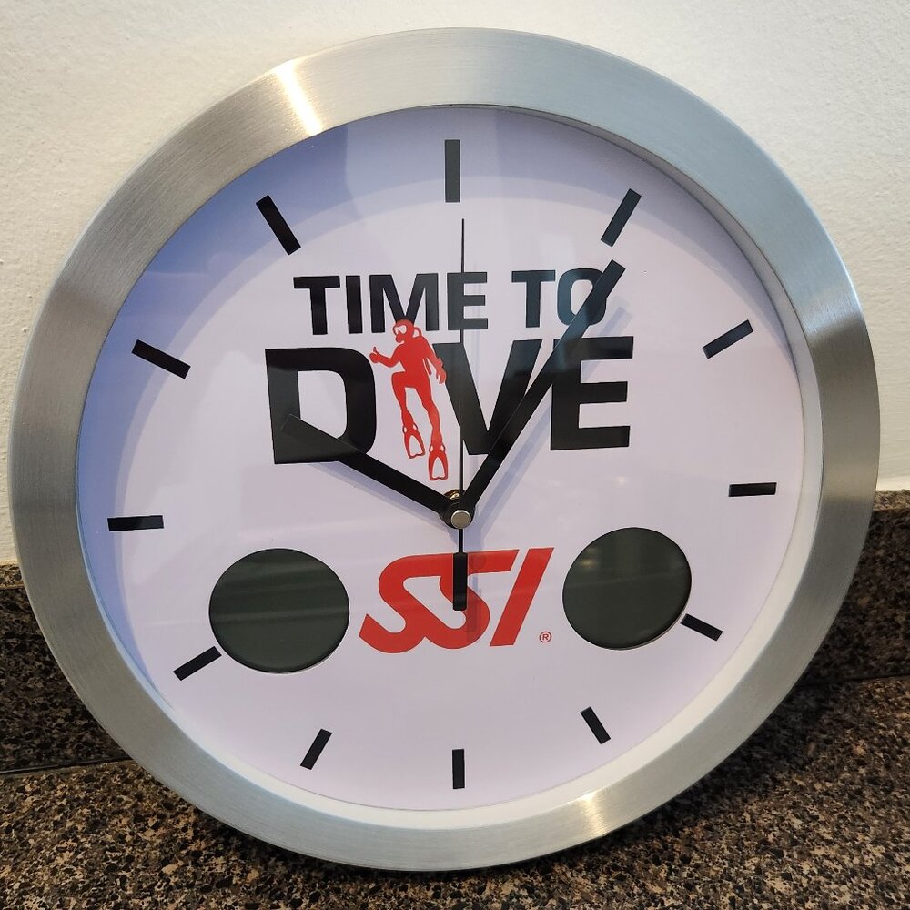 SSI Suba Diver Wall Clock